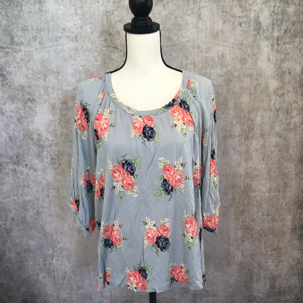 Floral 3/4 Length Sleeve T-shirt Blouse, size XL
